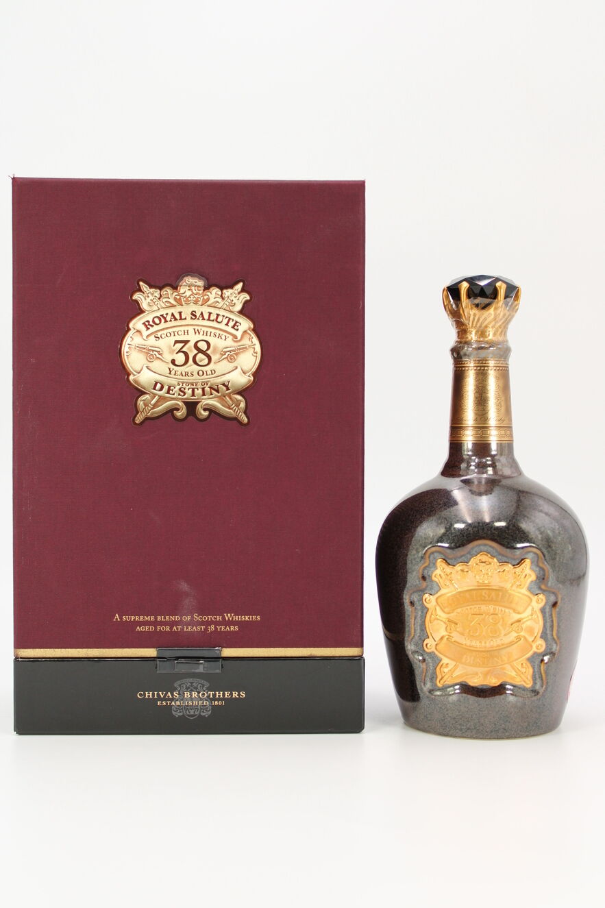 Royal Salute - 38 Years Old - Stone of Destiny - 70cl Auction 
