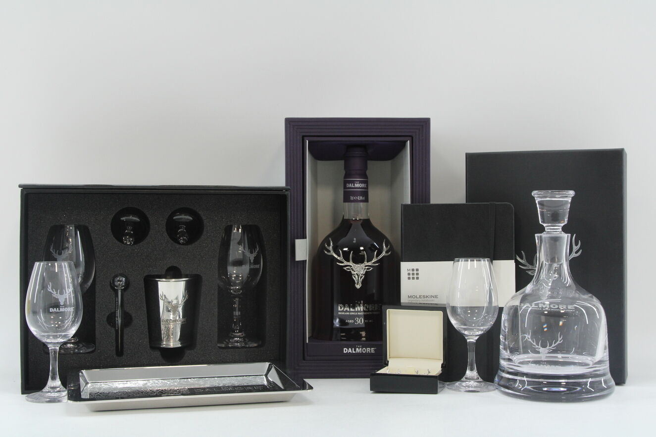 Dalmore - 30 Year Old - 2021 Release + Decanter & Tray Set