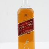 Johnnie Walker - Red Label - 1 Litre + Scotland Travel Bag  Thumbnail
