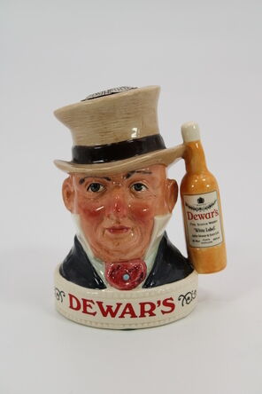 Dewars Royal Doulton Decanter 18