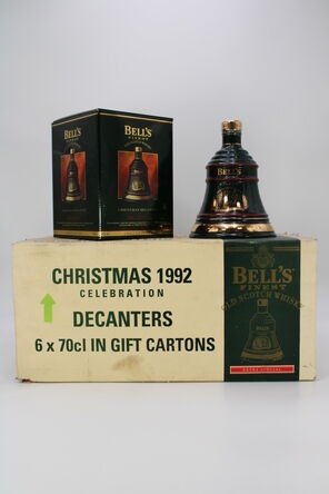 Bells  8 Years Old  Christmas 1992 Decanter x6
