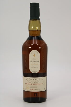 Lagavulin Distillery Exclusive Batch 01