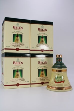 Bells  Christmas 1998 Decanter x4