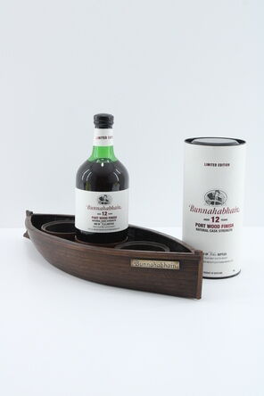 Bunnahabhain  12 Year Old  Port Wood Finish  Feis Ile 2005  Plus Display Stand