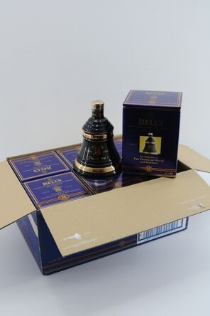 Bells  8 Years Old  Prince of Wales  50th Birthday  Decanters 6x70cl