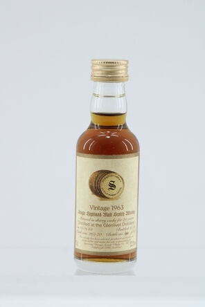 Glenlivet 29 1963 Signatory Vintage