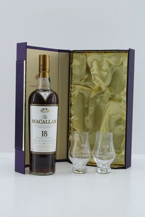 Macallan 18 1993 Gift Pack