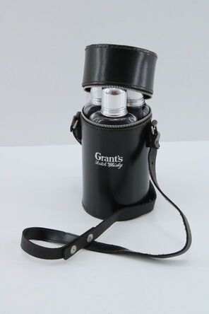 Grants  Hip Flask  Case