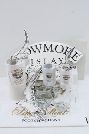 Bowmore  Memorabilia Set