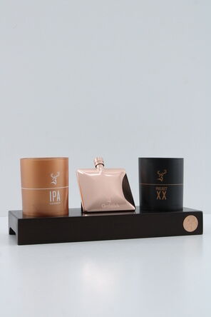 Glenfiddich Glass Hip Flask Stand