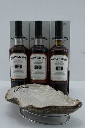 Bowmore 12 15 18 With Ceramic Oyster Plate And Stand