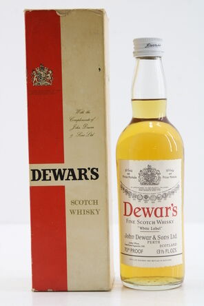 Dewars  White Label  13 13 Fl Oz  1970s