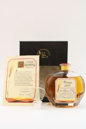 Cameronbridge  44 Years Old  1950  Signatory Vintage  Decanter