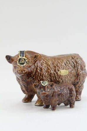 Rutherfords  Highland Bull  Ceramic Decanter