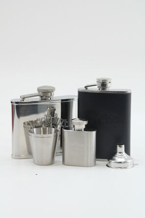 Jack Daniels Hip Flasks Playing Cards