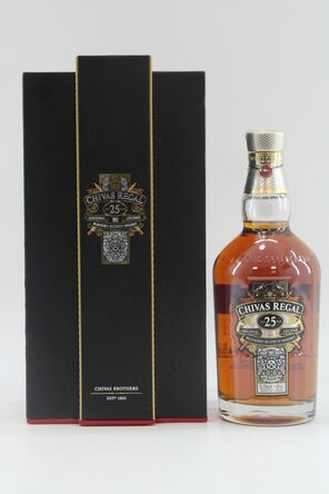 Chivas 25 Years Old Original Legend
