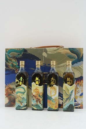 Johnnie Walker Blue Label Divine Beasts Edition 4 x 20cl