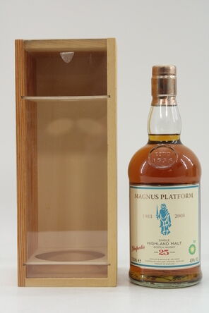 Glenfarclas 25 Magnus Platform